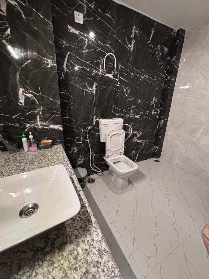 Inara Farms Villa Lucknow Eksteriør bilde